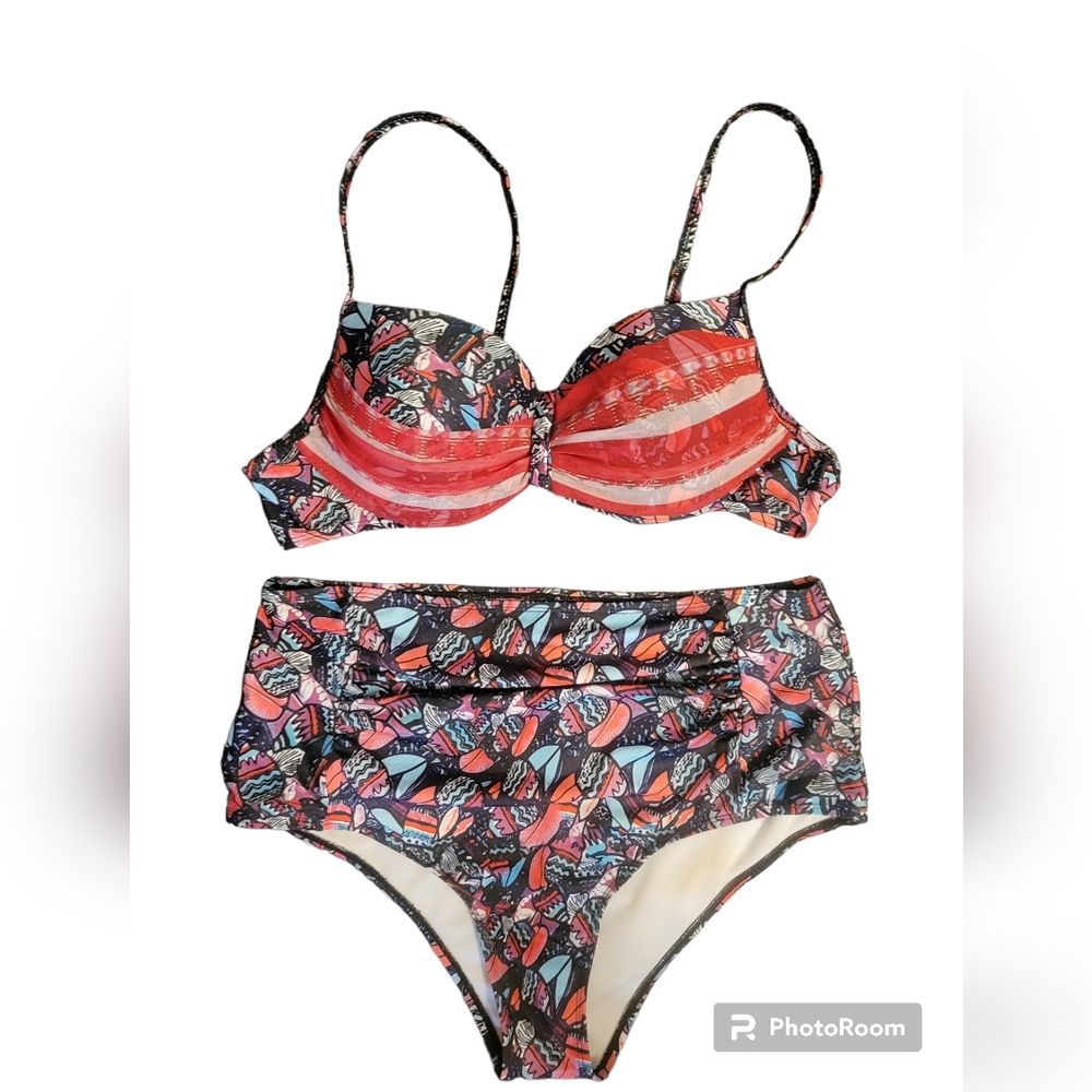 Bikini Set: Size Large